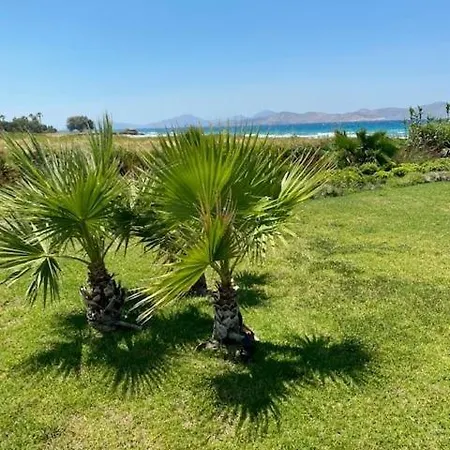 Oasis Lamer Villas Zipárion